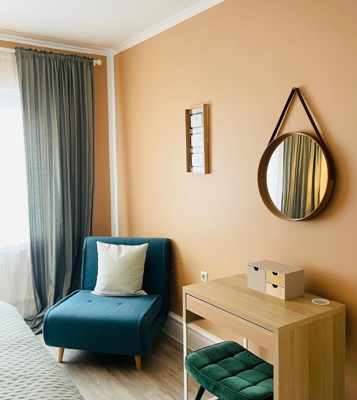 Appartement Gemuetliches In Neukoelln - Privat Parkplatz *