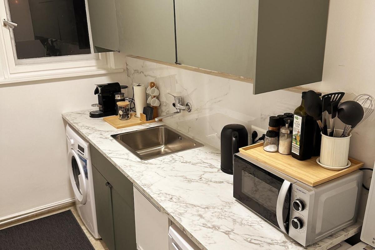 Appartement Gemuetliches In Neukoelln - Privat Parkplatz Berlijn
